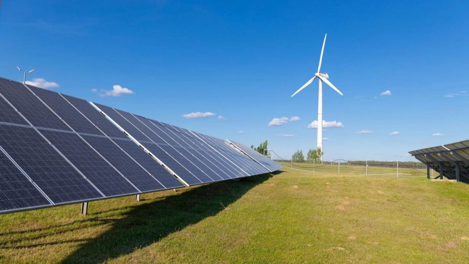 Top Economic Advantages of Renewable Energy